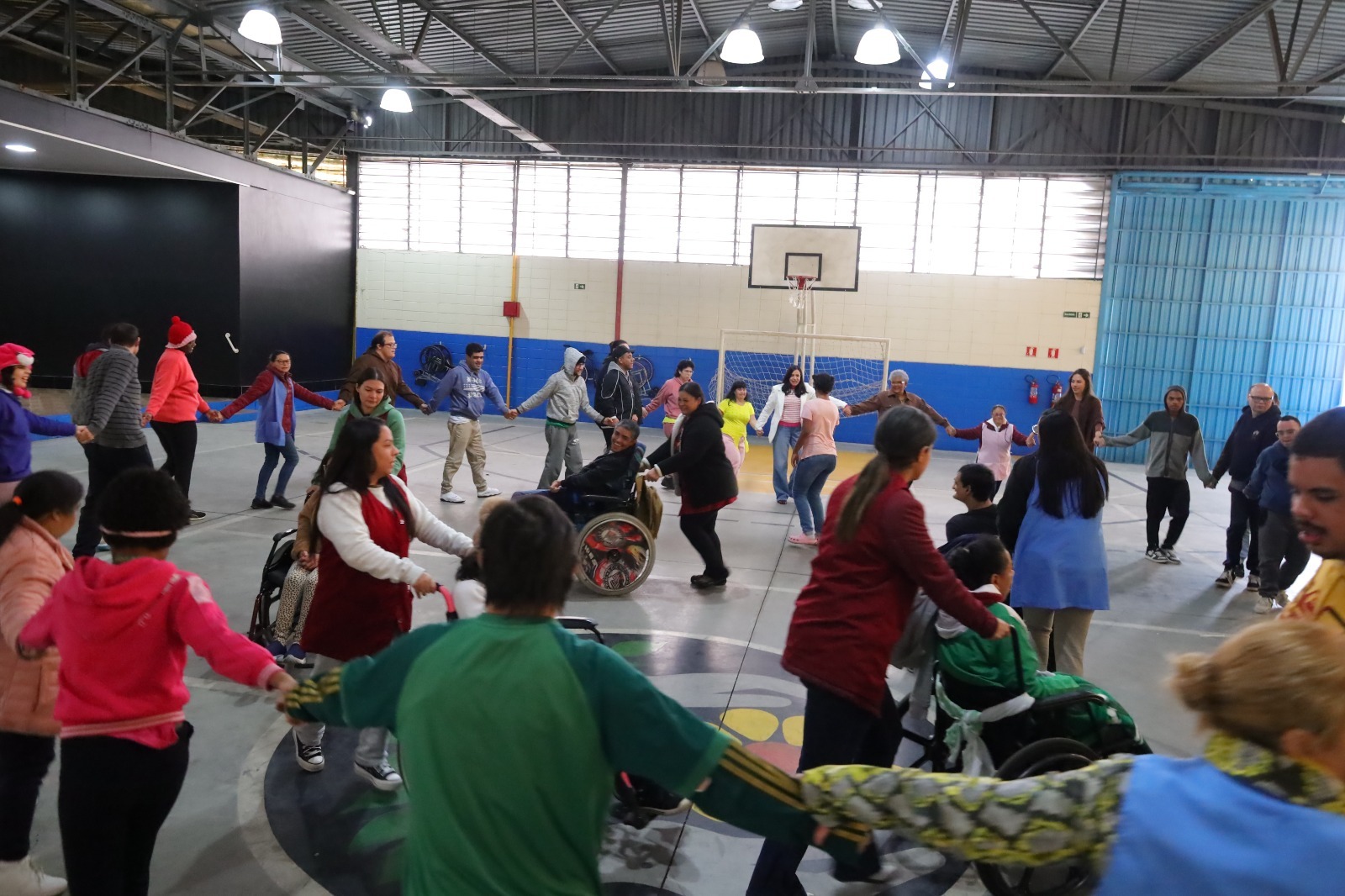 Crianças e jovens assistidos pela APAE participaram de uma série de brincadeiras - Foto: Evandro Oliveira - PMM